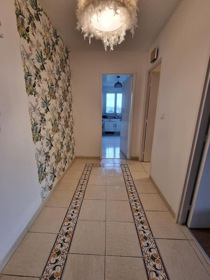 Grand Appartement 3 Chambres Disney - Paris - 82M2 Neuilly-sur-Marne Eksteriør bilde