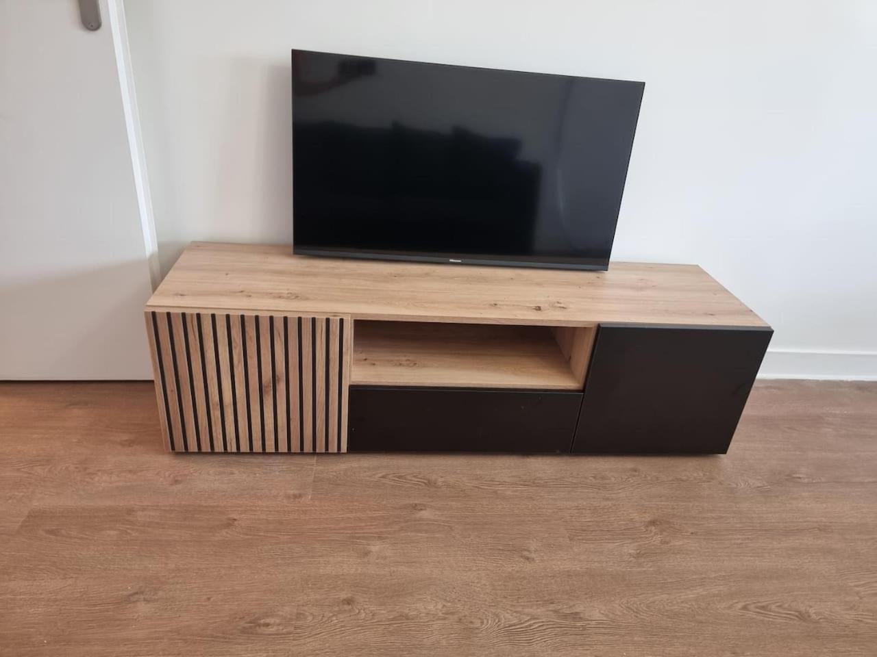 Grand Appartement 3 Chambres Disney - Paris - 82M2 Neuilly-sur-Marne Eksteriør bilde