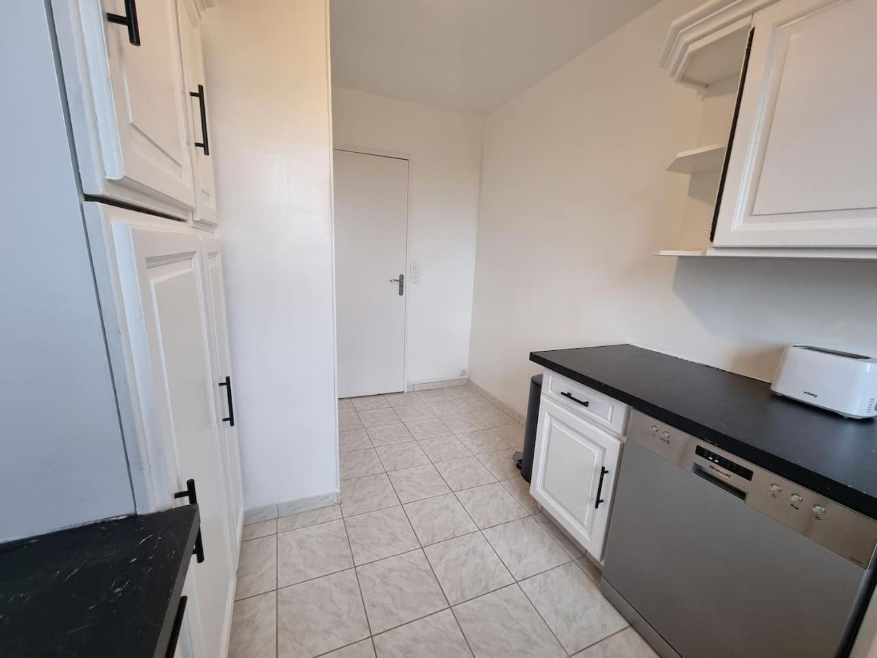 Grand Appartement 3 Chambres Disney - Paris - 82M2 Neuilly-sur-Marne Eksteriør bilde