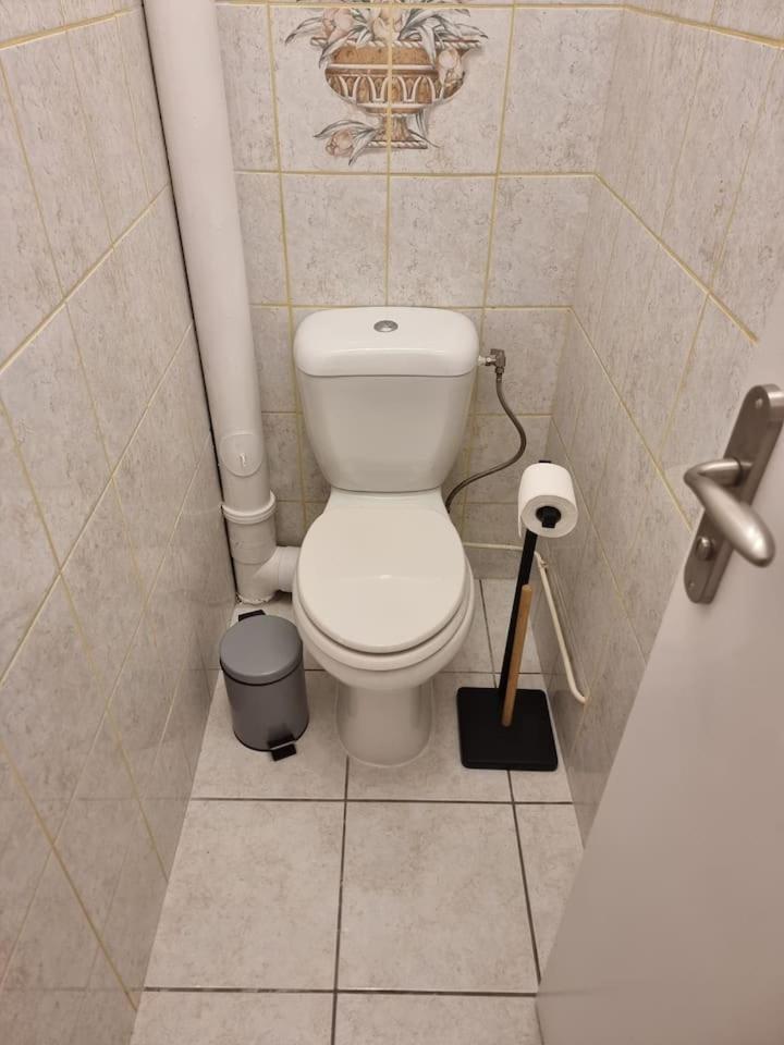 Grand Appartement 3 Chambres Disney - Paris - 82M2 Neuilly-sur-Marne Eksteriør bilde